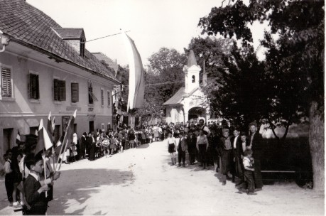 vir: Stara Loka, 9. 5. 1945, hrani: Loški muzej Škofja Loka